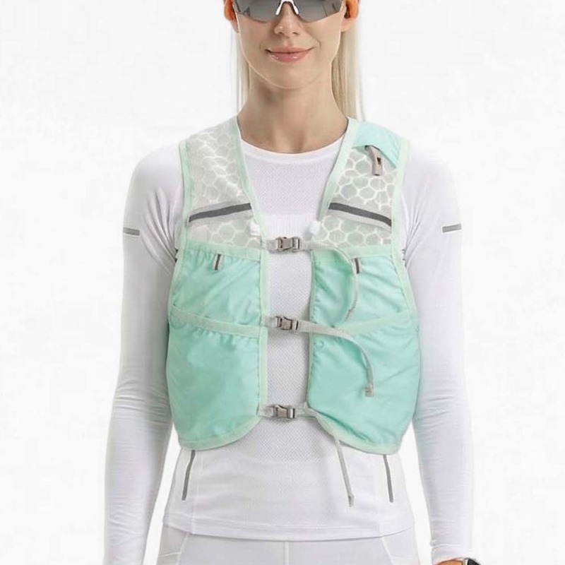 เสื้อกั๊กสำหรับวิ่งพร้อมช่องใส - Running Gear Trail บทวิจารณ์และราคา