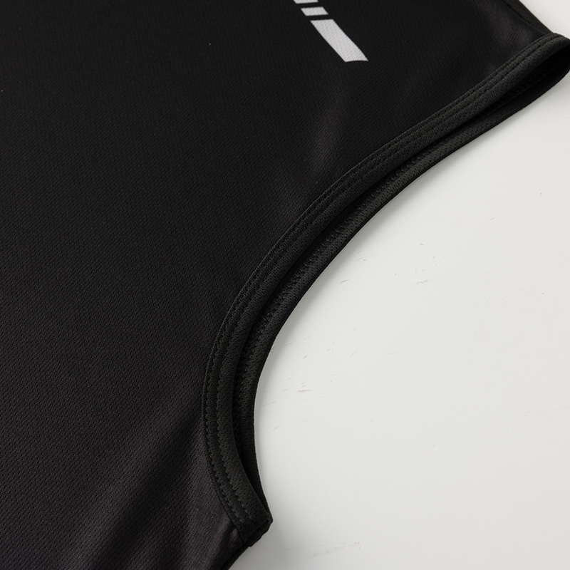 เสื้อกีฬาผู้ชายไล่เฉดสี น้ำหนั - Running Gear Youth บทวิจารณ์และราคา